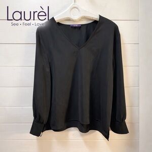 LAURÈL – Elegant Black V-Neck Blouse (Size 16 / 52)